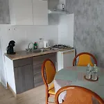 L'hermitage - Piscine Et Bien-etre Апартаменты *