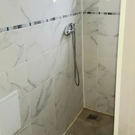 L'hermitage - Piscine Et Bien-etre * سانت-نيكتير