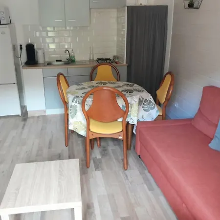 L'hermitage - Piscine Et Bien-etre شقة